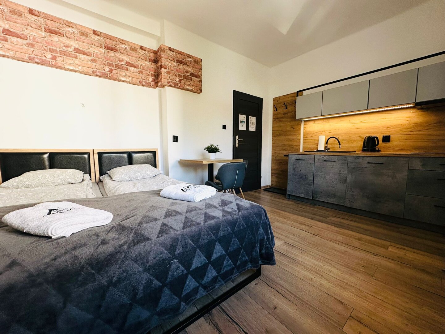 FIRMA USŁUGOWA ALEKSANDRA GÓRKA - 12